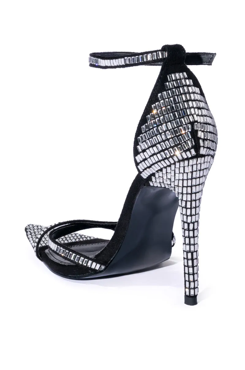 AZALEA WANG MIRIN EMBELLISHED CHUNKY STRAP SANDAL IN BLACK
