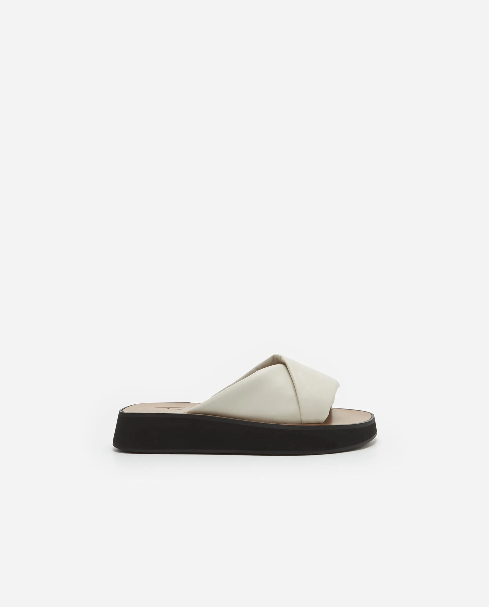 Bea Creme Leather Flat Sandals