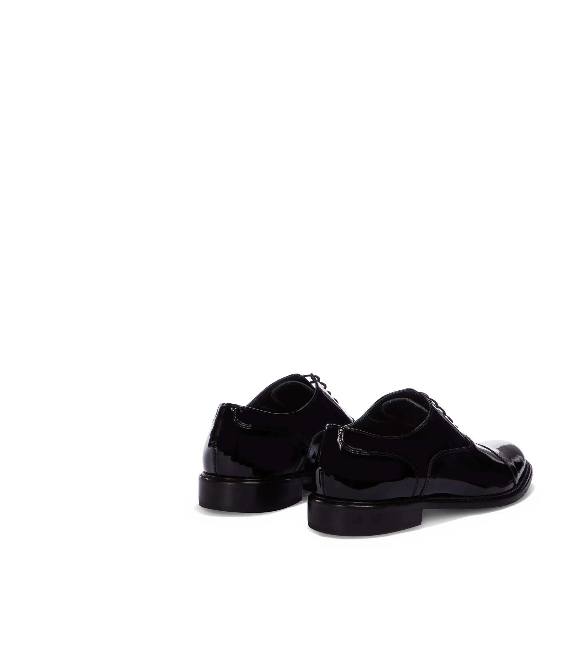 Black patent leather oxford shoes