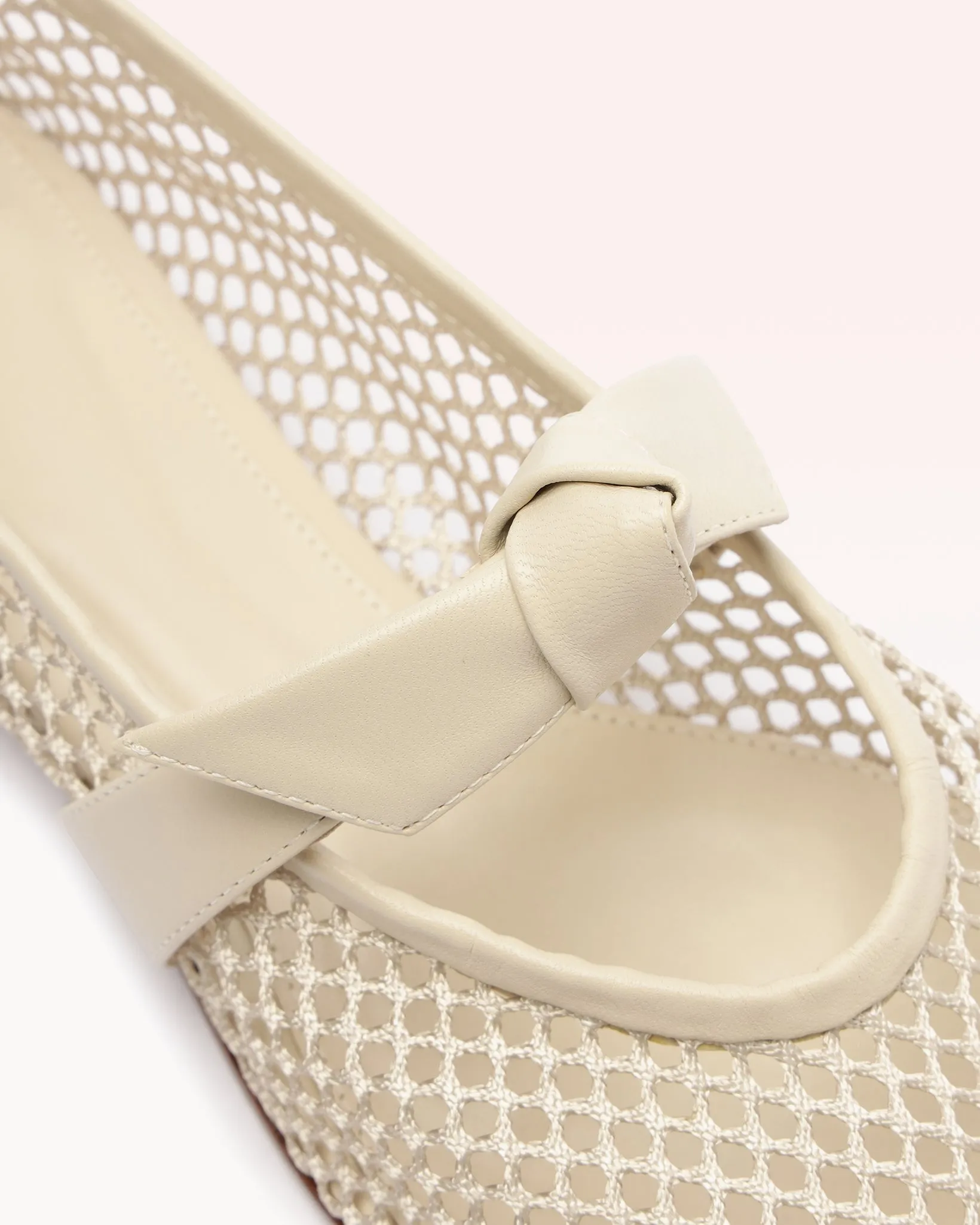 Clarita Ballerina Mesh Dove