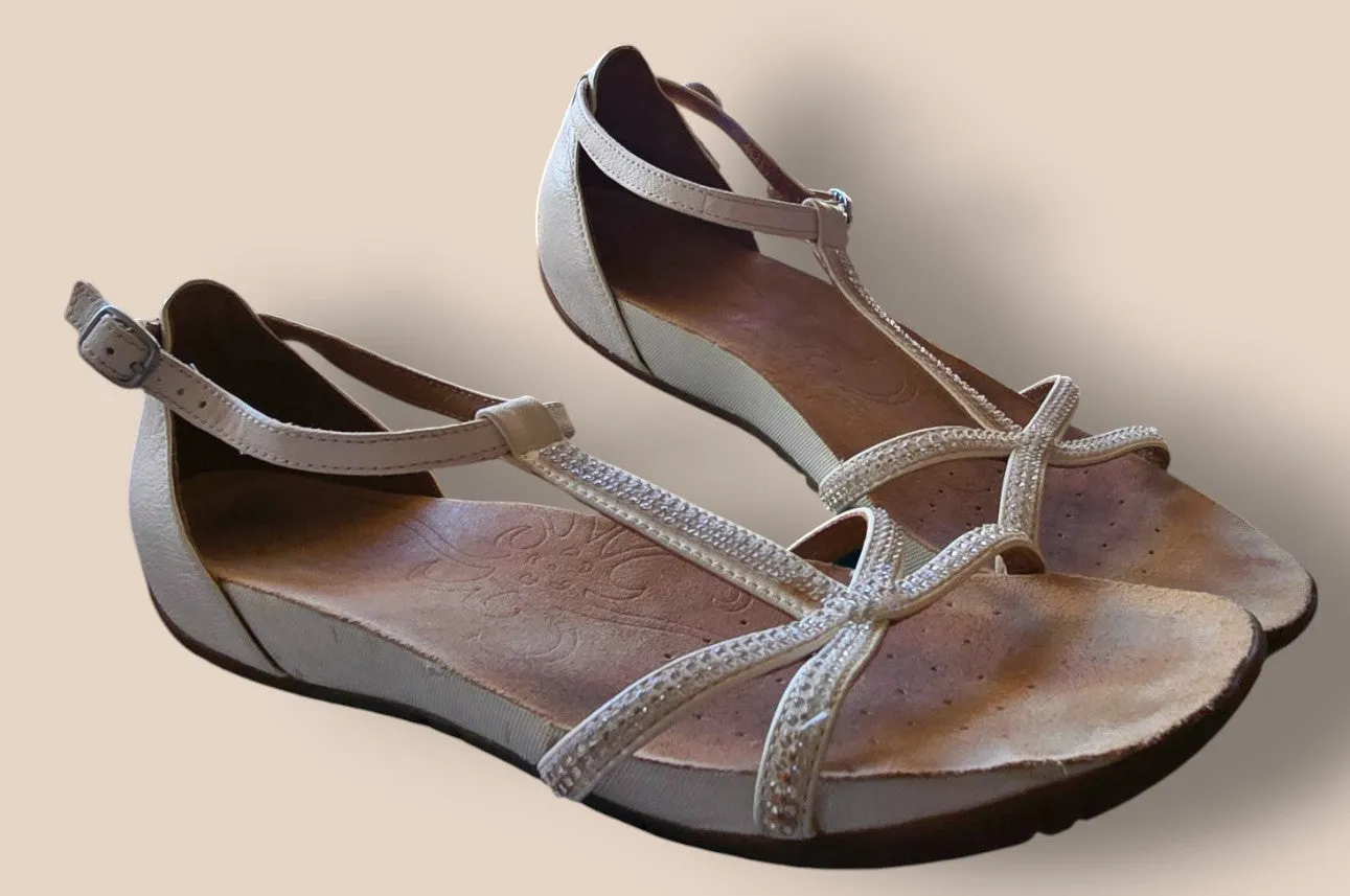 Clarks Womens Cream Diamante Flat Sandals UK 8 EU 42 US 8.5