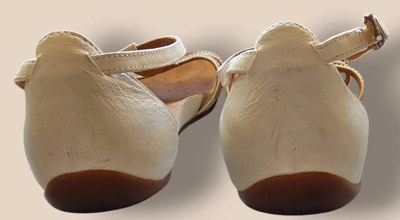 Clarks Womens Cream Diamante Flat Sandals UK 8 EU 42 US 8.5