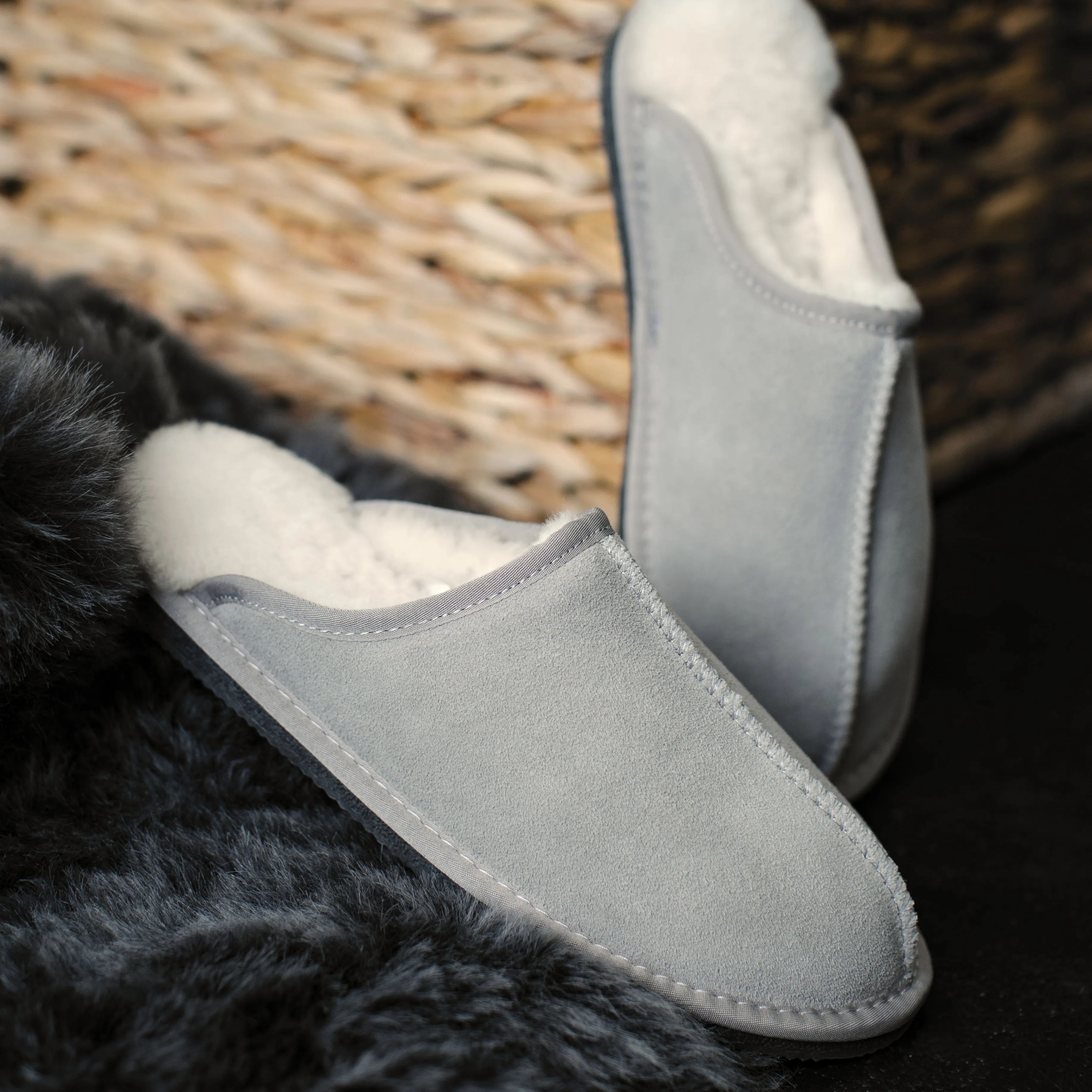 Deluxe Mens 'Michael' Sheepskin Slipper Mule - Light Grey