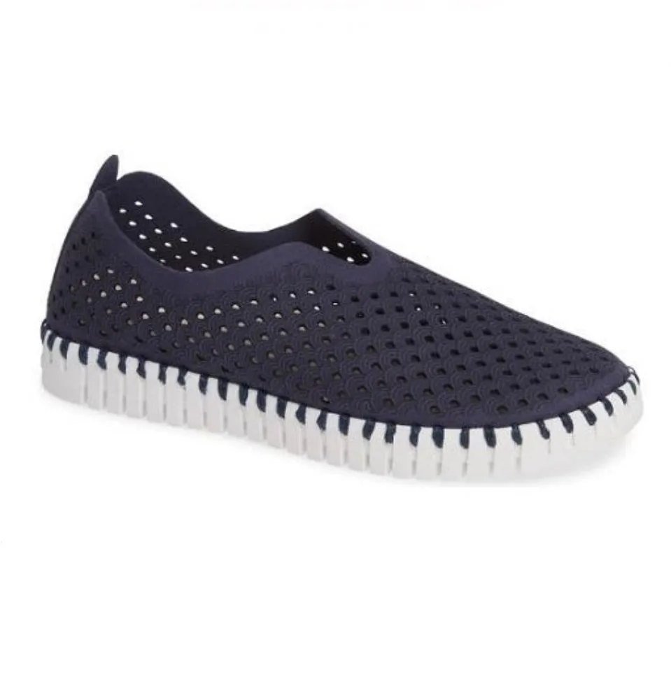 Ilse Jacobsen: Tulip 139 Shoes in Navy