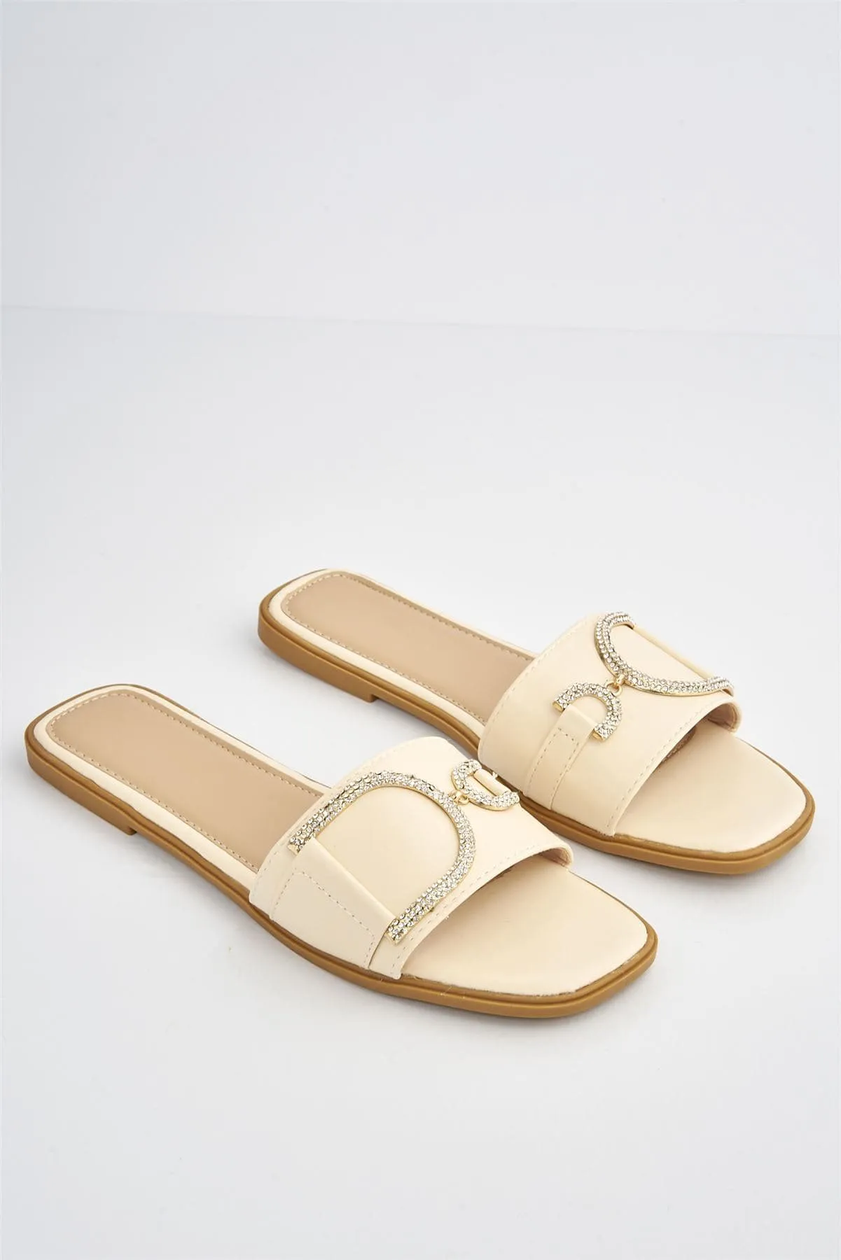 Kalia Diamante D Link Flat Sandal in Nude