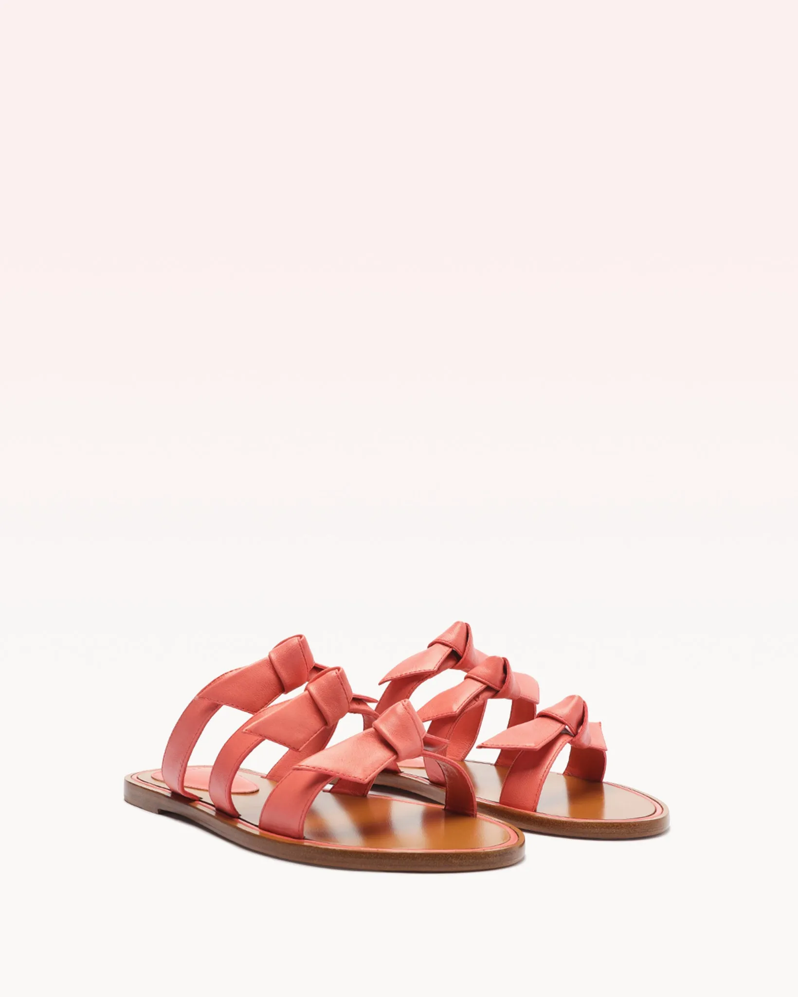 Lolita Flat