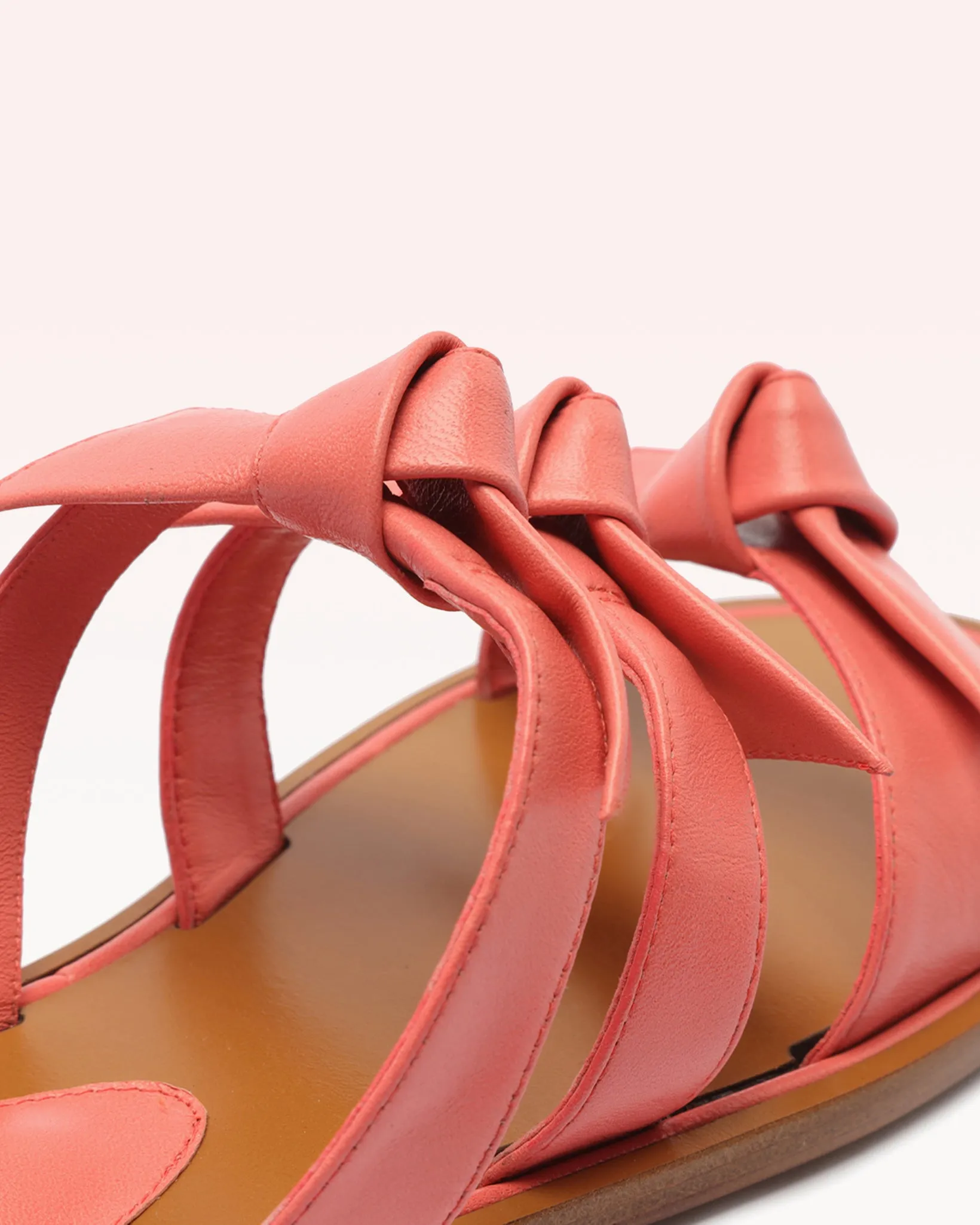 Lolita Flat