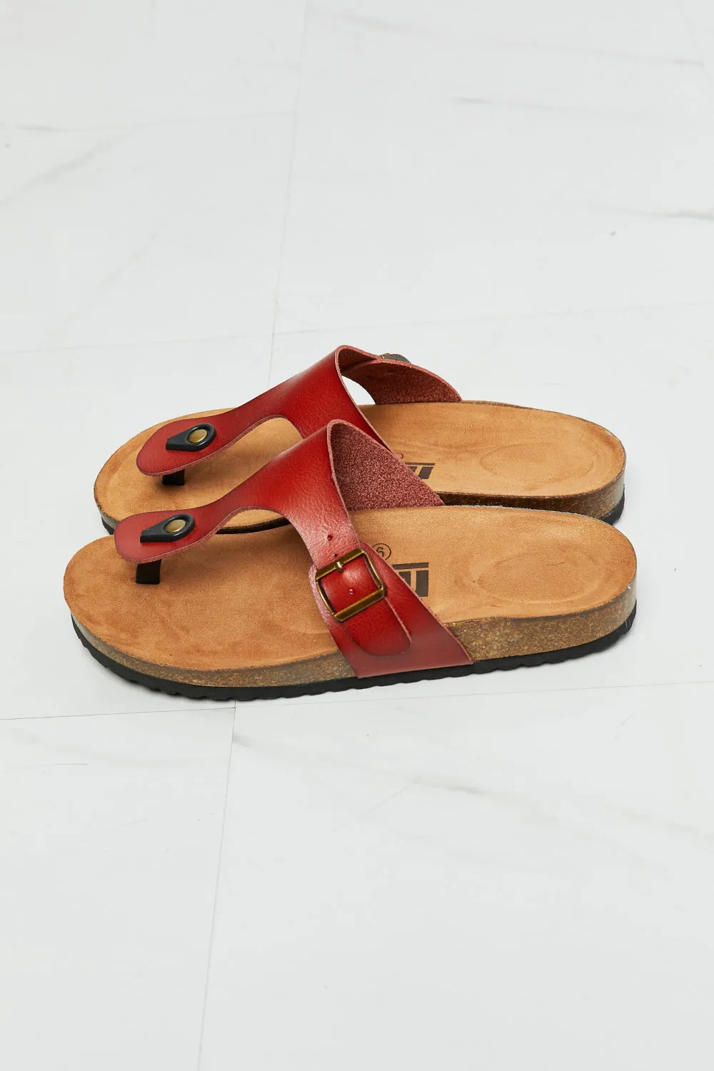 MMShoes T-Strap Flip-Flop Slide On Flat Cork Footbed Comfort Sandals in Deep Red Drift Away