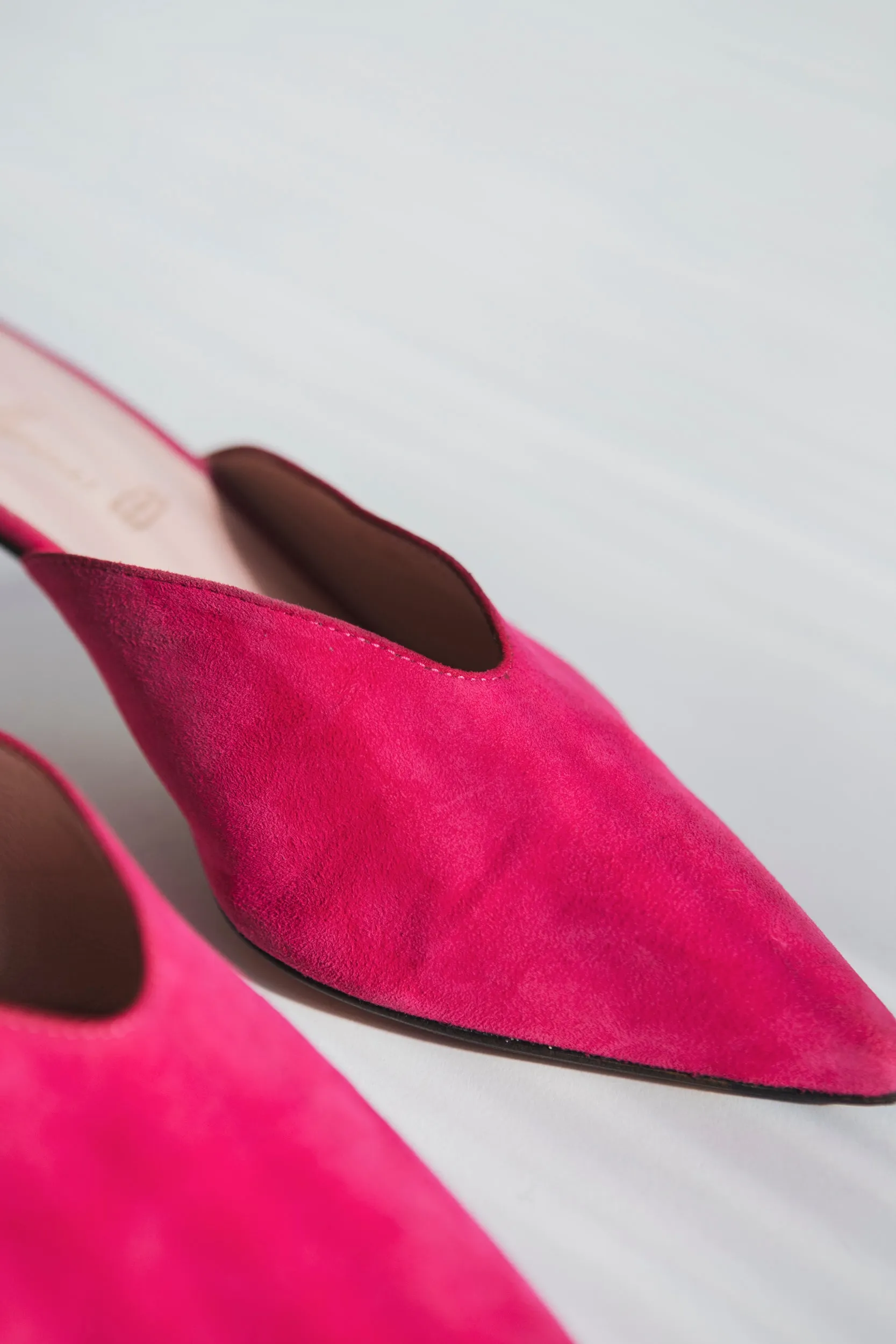 MULES LADY