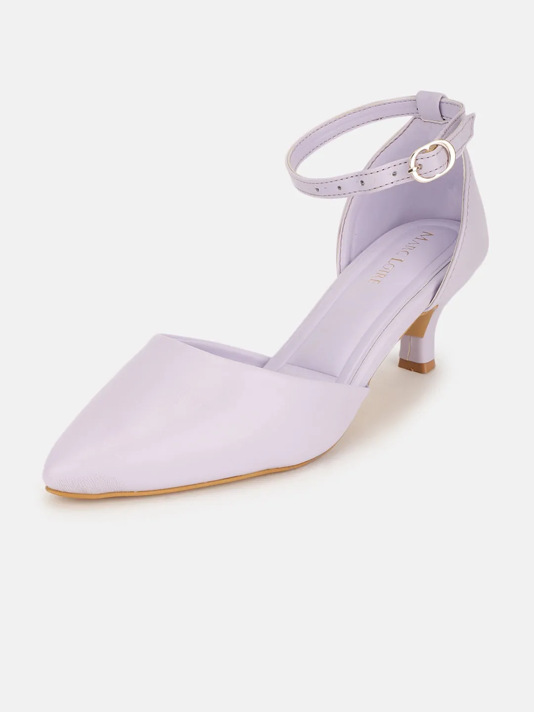 Pointed-Toe-Kitten Heel