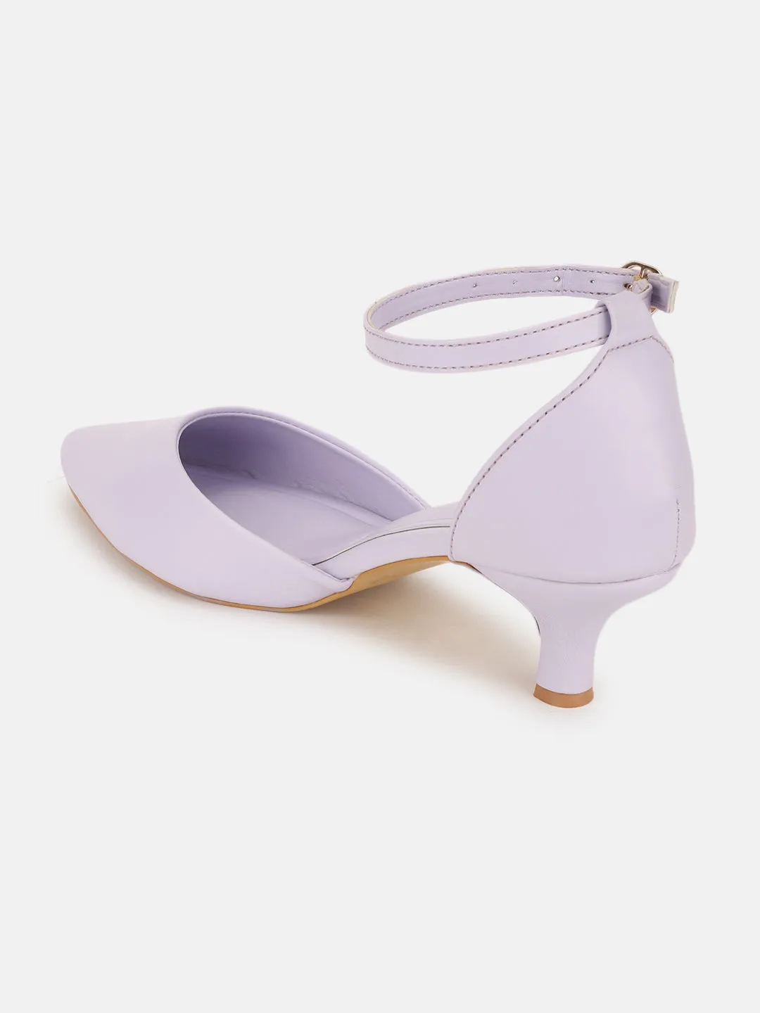 Pointed-Toe-Kitten Heel