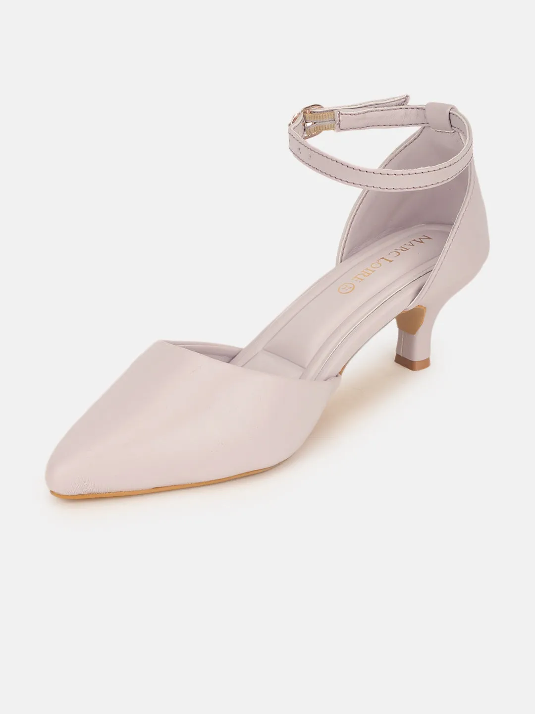 Pointed-Toe-Kitten Heel