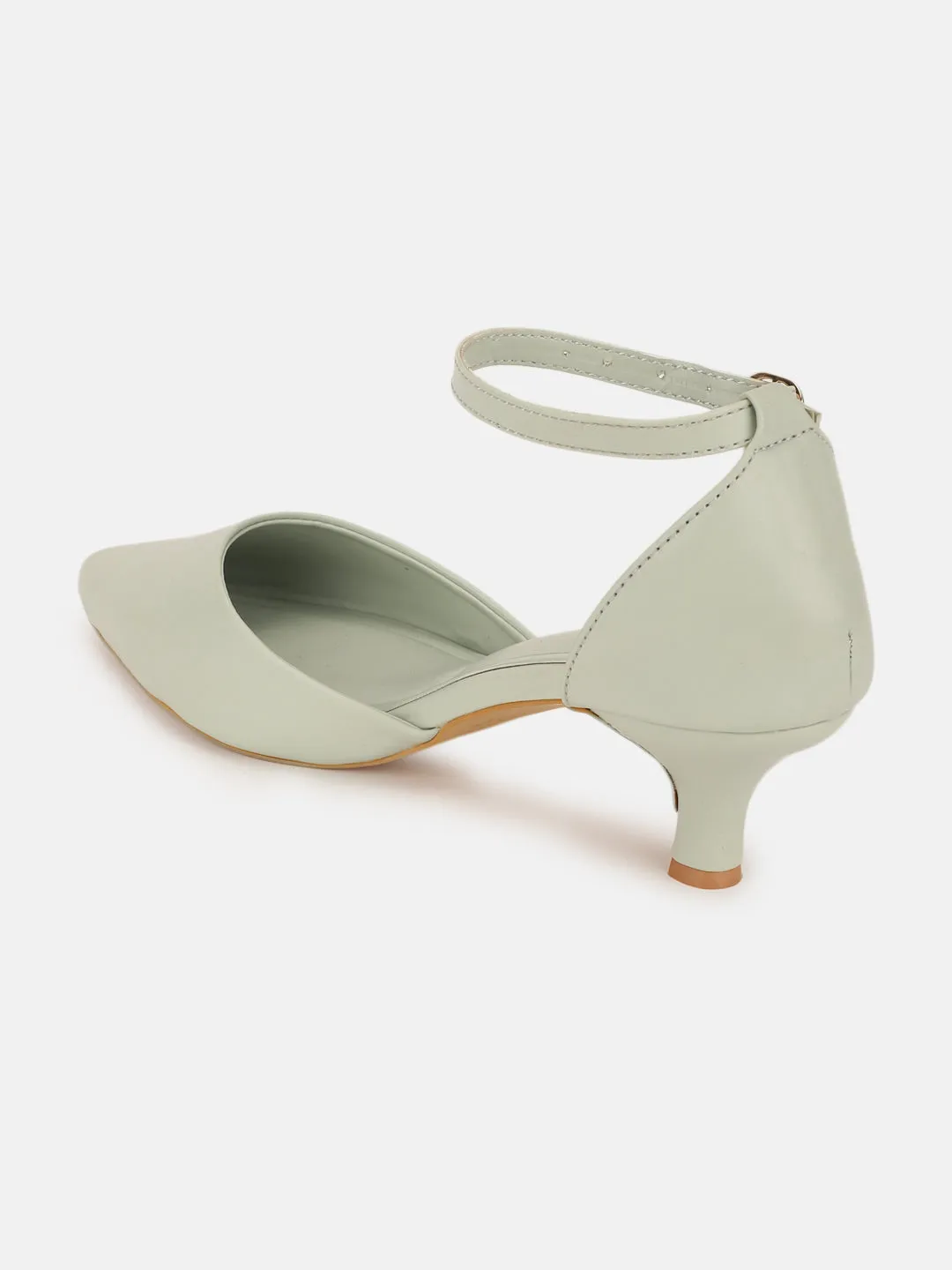 Pointed-Toe-Kitten Heel