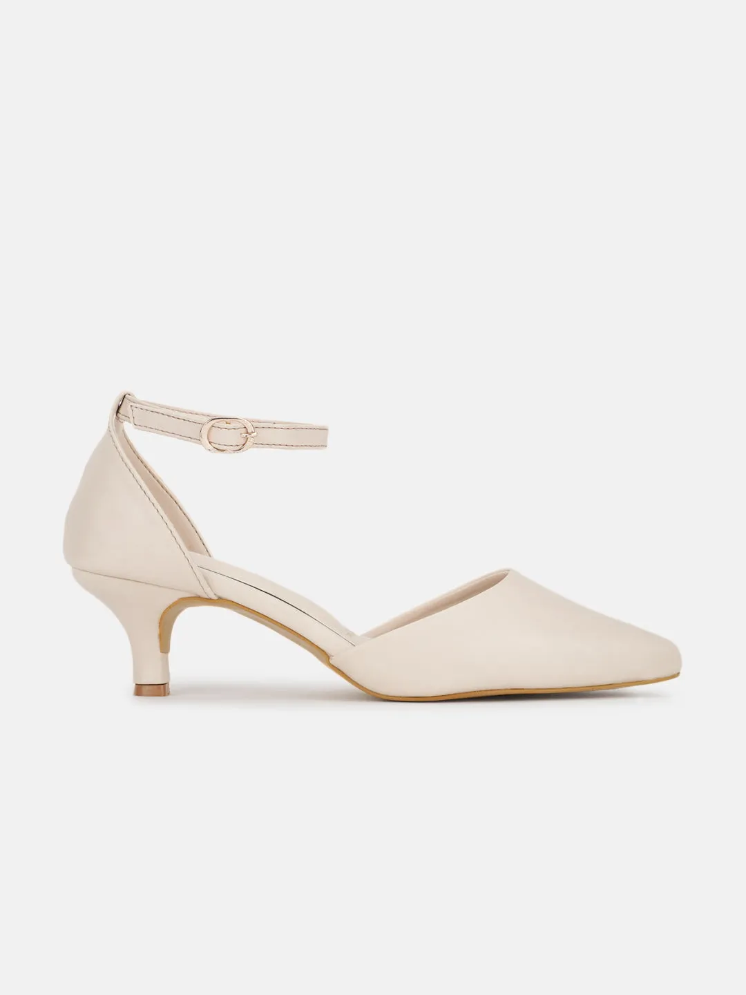 Pointed-Toe-Kitten Heel
