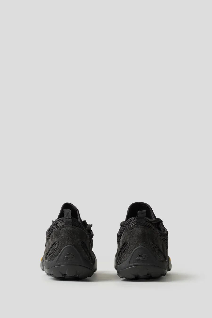 SNEAKERS MT10 BLACK ET CASTLEROCK