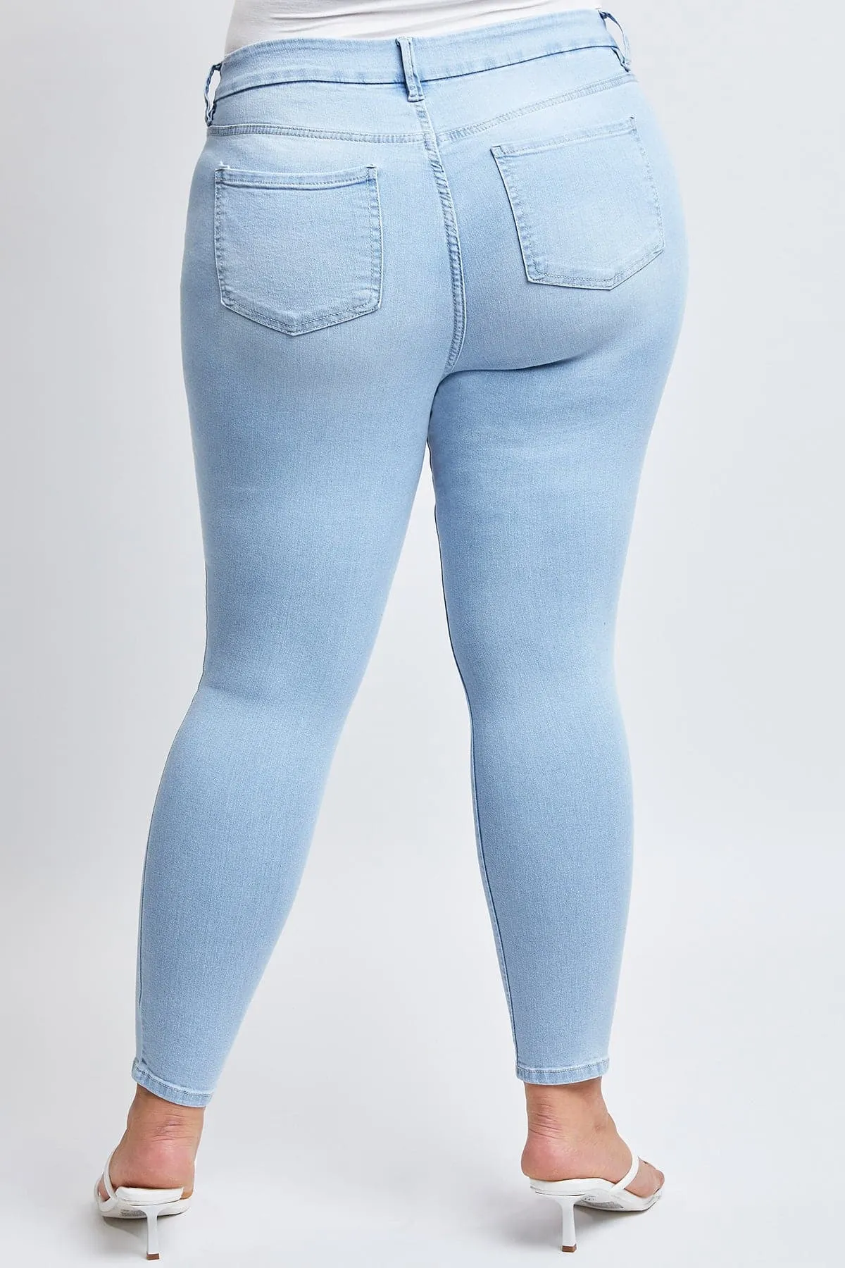 Women's Plus Size  Sustainable Curvy Fit  Skinny Jeans