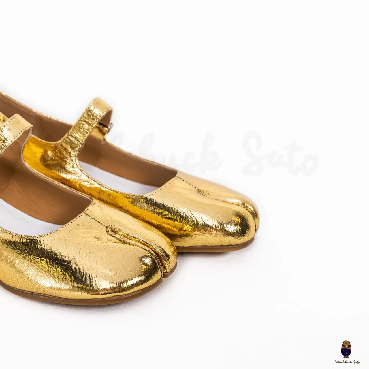 WoodChuckSato Women's Men's Golden Tabi Split-Toe Sheep Leather Mary Jane Shoes with 3cm Heel & Adjustable Strap Sizes EU 35-41
